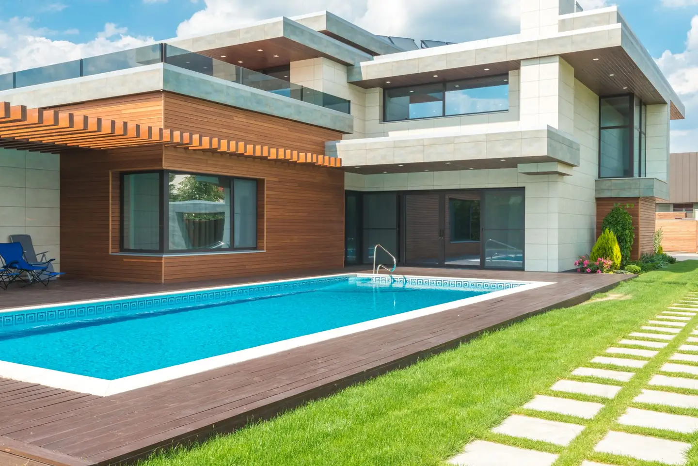 Swimming pool builders serving Willoughby, NSW
